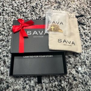 Gold Cross Pendant Necklace